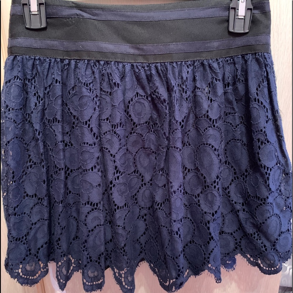 Milly of New York Margaret Lace Mini Skirt side 0